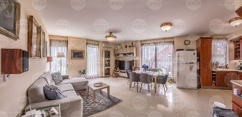 A hét ingatlana: egy 100 nm-es, liftes szépség a Madárhegyen