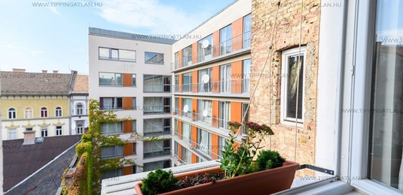 Mindegy, hogy 20 nm-es, kiváló adottságai vannak, ráadásul a Pesti Broadway-nél található!
