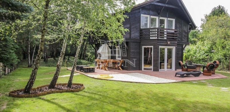 Szerelem nyaraló egy „Angyali szigeten”: 102 nm-nyi nyugalom Ráckevén