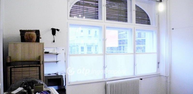 20 nm-es lakás 45 millióért? Az V. kerületben erre is van példa!