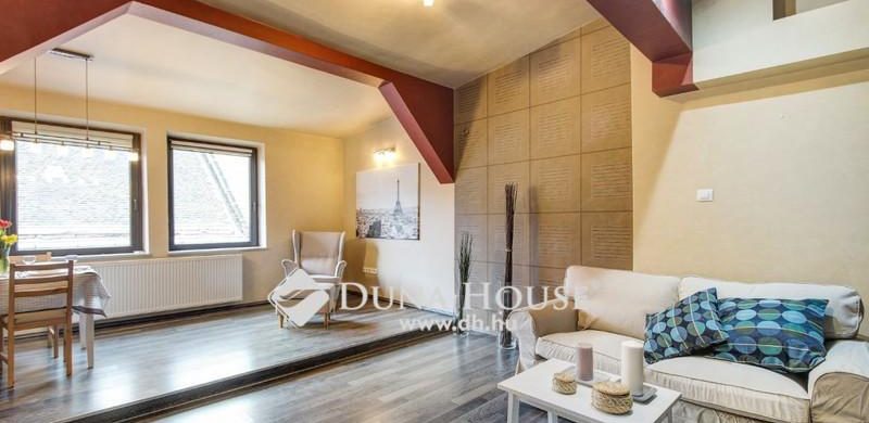 Egy lakás az Art Deco szerelmeseinek. Persze klímával!