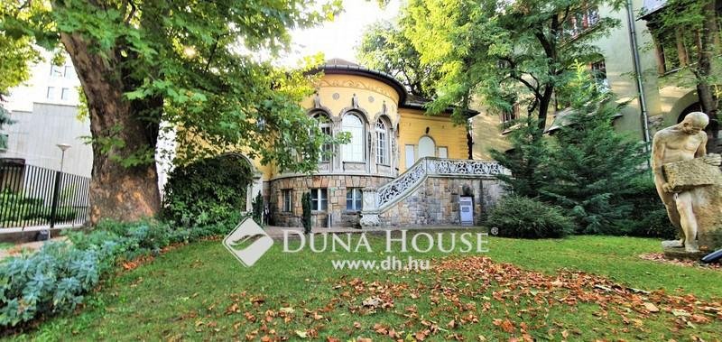A hét ingatlana: Neobarokk stílusú villaépület Budapest szívében!