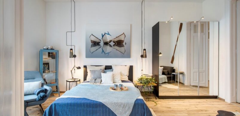 Hajóskapitányok előre! Egy V. kerületi, tágas lakás várja önöket!