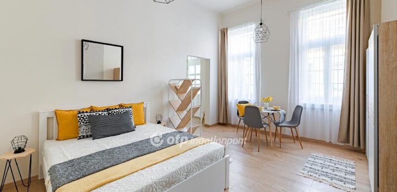 Magas emeleti dizájn lakás a „Nyolckerből”, 27,5 millióért!