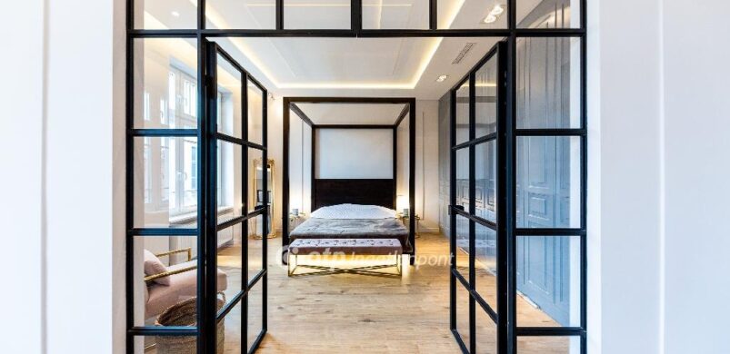 Impozáns „indusztriális” hangulat a Budai Várnál