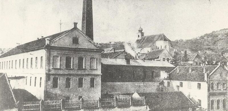 Kincsek a múltból: eladó a kesztyűgyáros Hamerli dinasztia családi otthona!