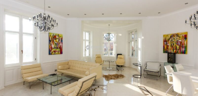 Baranya aranya: szemet gyönyörködtető luxus Pécs belvárosából!