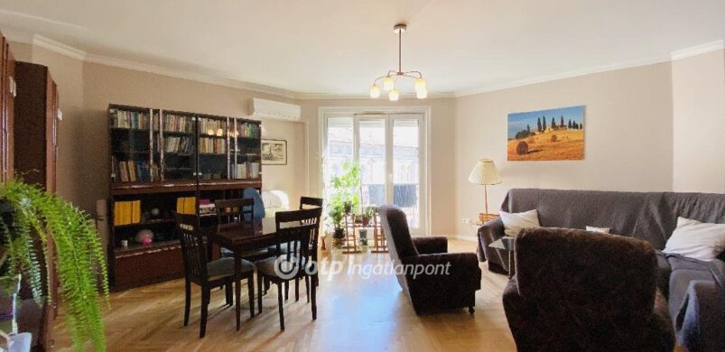 Szerelem lakás a Roham utcában és egy nagyon szórakoztató hirdetés!