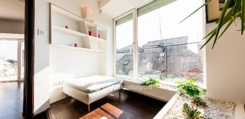 Panorámás penthouse 4 lakásos csomagban? 728,7 millióért miért ne…?