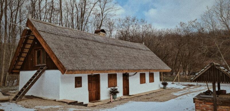 A hét háza: “Meseházikó, nyugalommal, csodakilátással Tényőn”!