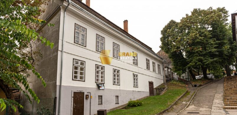 Ház a házban: egy 115 nm-es, szekszárdi különlegesség!