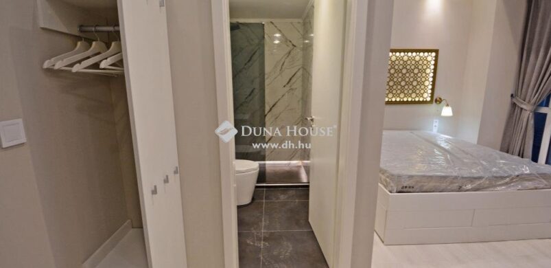 Hostel 620,4 millióért a Dohány utcai Zsinagógánál!