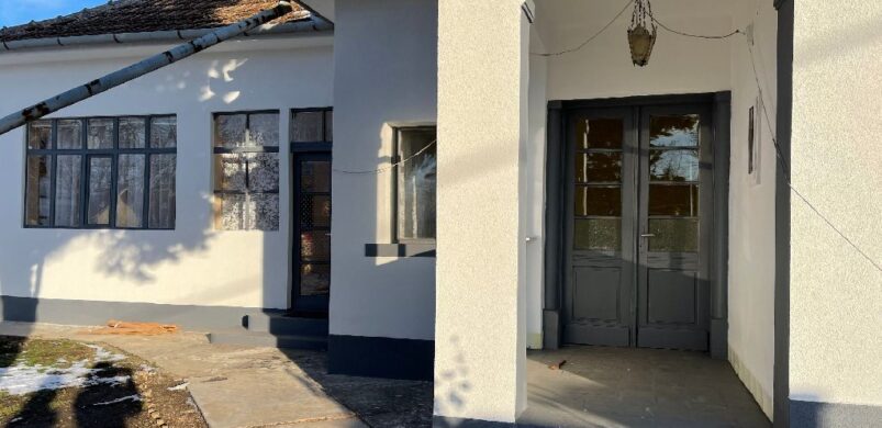 “Jöjjön és próbálja ki a kisvárosi életet!’