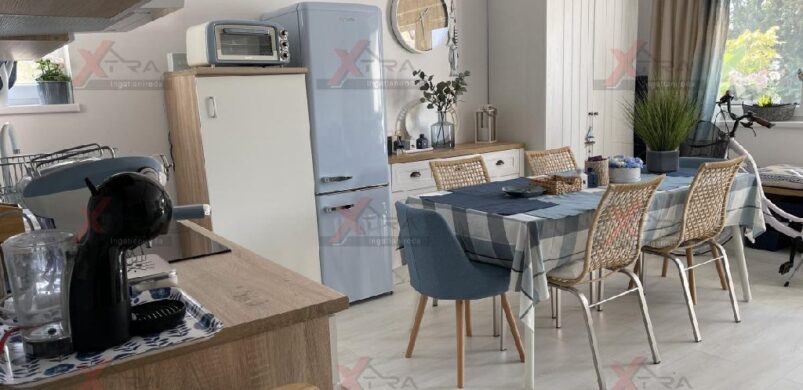 A hét ingatlana: egy izgalmas, fiatalos lakás Balatonkenesén