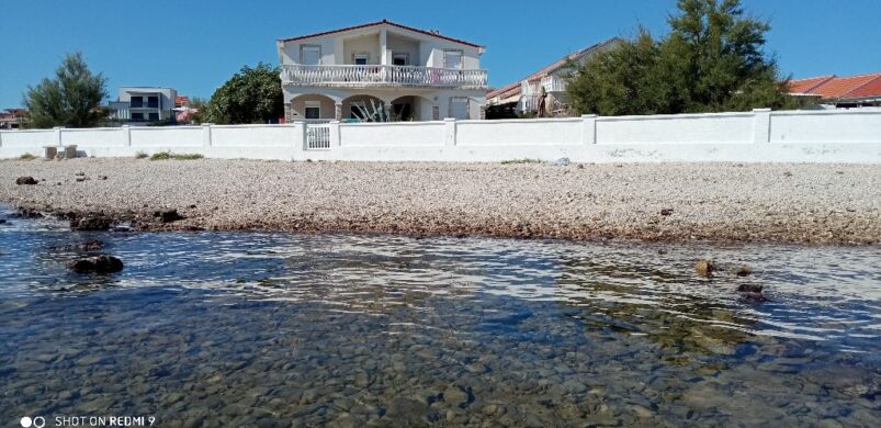 Keszthely az már Horvátország? Avagy egy eladó nyaraló esete…