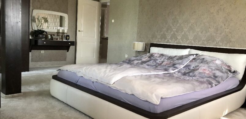 Élet Encsen, 350 nm-en