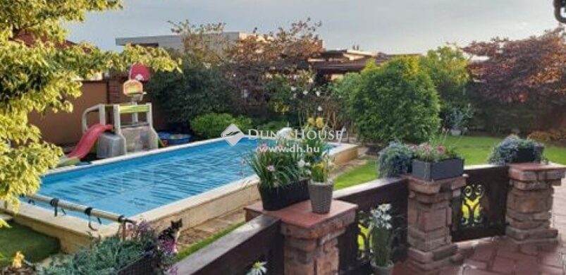 Mediterrán hangulat Nyíregyháza és Oros között, 92,9 millióért