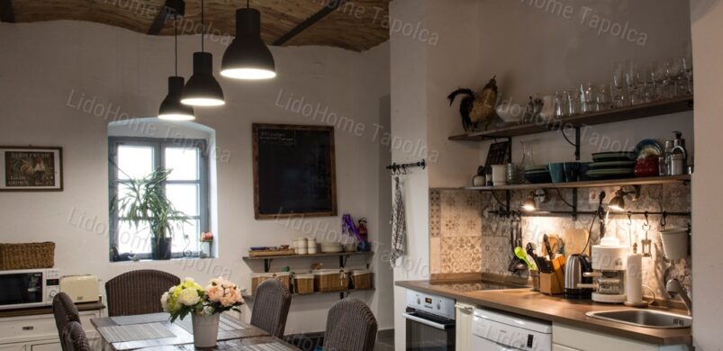 Egy badacsonytördemici, 75 nm-es nyalánkság! 