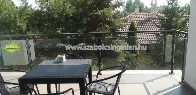 Élet Sóstóhegyen, 145 millióért!