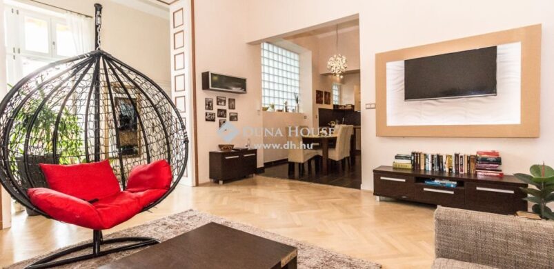 “Fő téri exkluzív” nagypolgári lakás újragondolva!