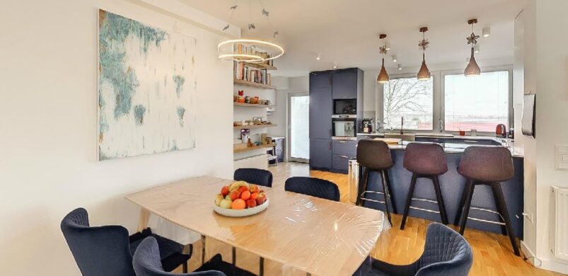 Íme egy eladó ikerházfél Budaörs Kamaraerdő részén