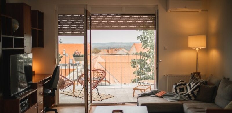 Minek a nyaraló, ha ilyen, erkélyes tégla lakásunk lehet Pécsen?