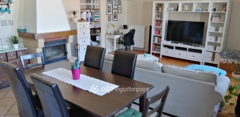 Hitelintézet és kaszinó is volt a megye legdrágább lakásának épületében!