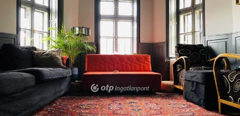 Családi villa 328 millióért eladó. Naná, hogy Balatonfüreden!