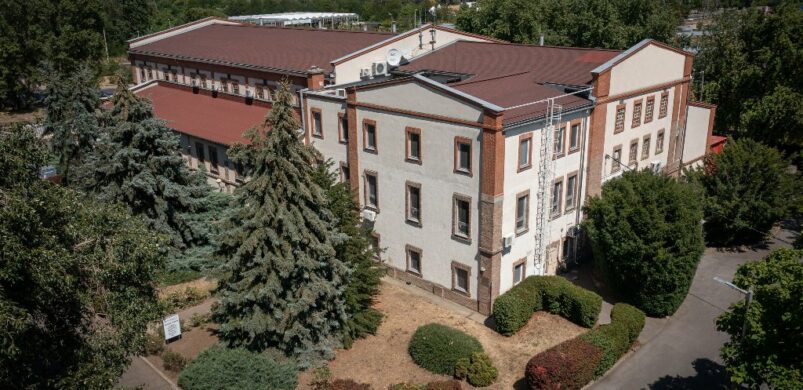 415 millióért eladó a Hajdú-bihari Napló épülete!