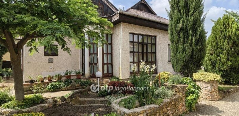 “Ki Karcag a végén?” avagy egy szuper vályogház!