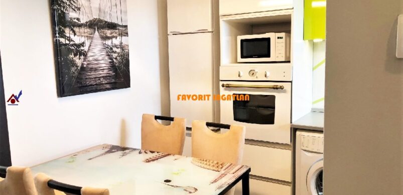 Neon-lime: a hét divatszíne egy Nyíregyházán kínált lakásban csak úgy vonzza a tekintetet!