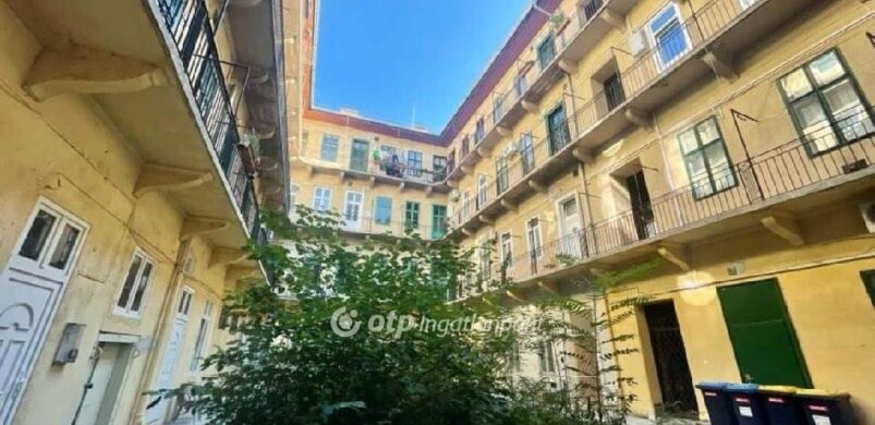 13 nm-es eladó lakást kínálnak a Blahánál!