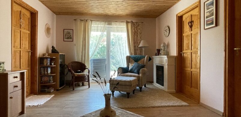 Egy szuper ház Szentanalfán, körmondatba foglalva