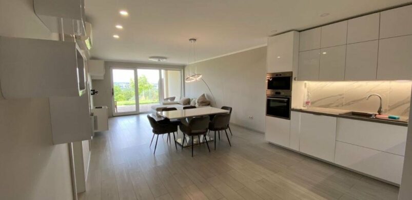 Keszthely kertvárosi luxus, családi házat idéző hangulat