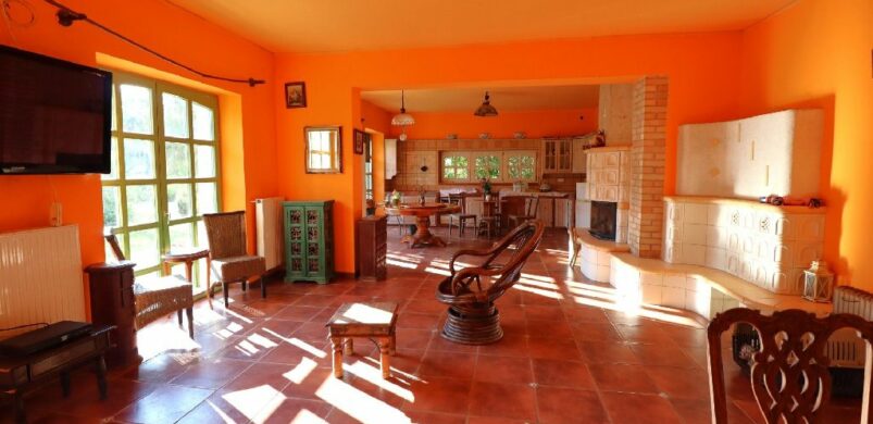 Eladó az egykori Habsburg-Lotharingiai Főherceg hegyeshalmi Kastélya!