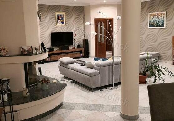 Egyediség, minőség, gazdaságosság: egy 6 szobás szolnoki családi ház mottója!