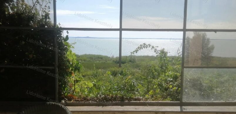 Megkopottan is Balatongyörök éke a 900 ezer euróért kínált villa!