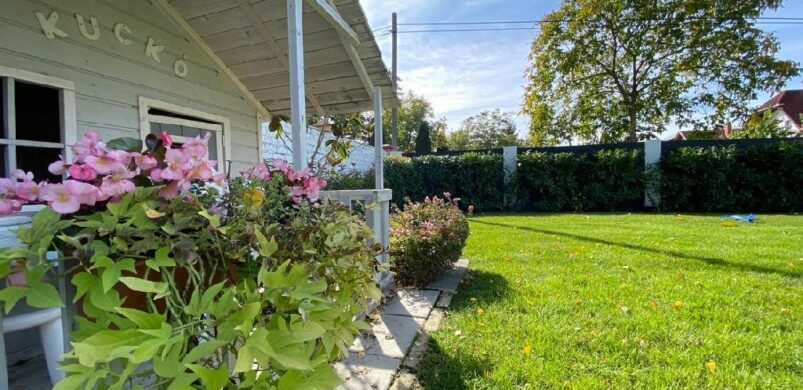 Lennénk gyerekek ebben a 189 milliós, újszegedi családi házban!