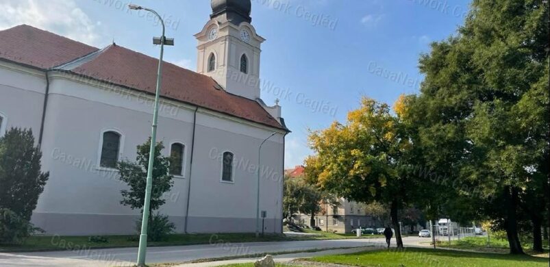 Családi ház, söröző és étterem az egyben a szolnoki Vártemplomnál…