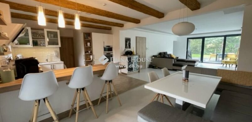 Egy 239 milliós, ragyogó szépség Birjánban!