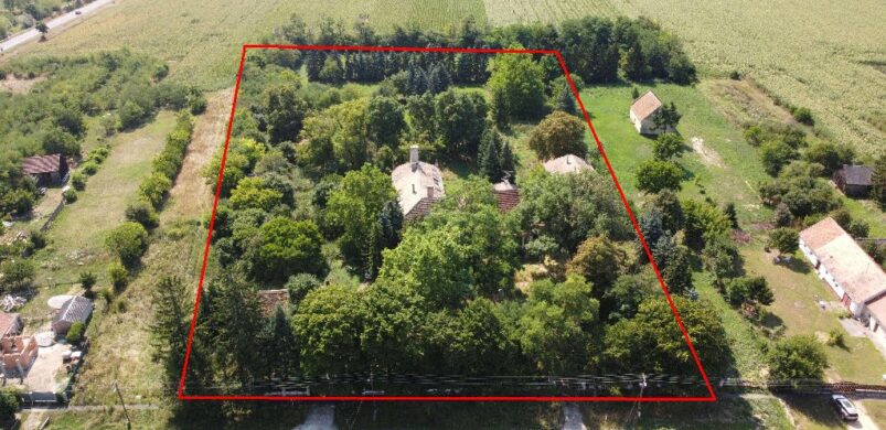 175 millióért eladó Zsédenyben a Maróthy-kastélykúria!