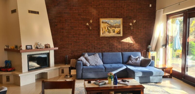 Szauna és gardróbszoba is akad a hét 339 milliós házában, Győr-Révfalu-Vízivárosban