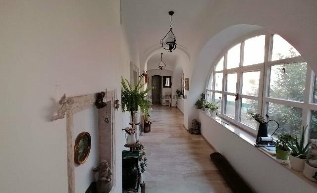 Íme egy csodás, negyed milliárdos társasház Kőszegről!