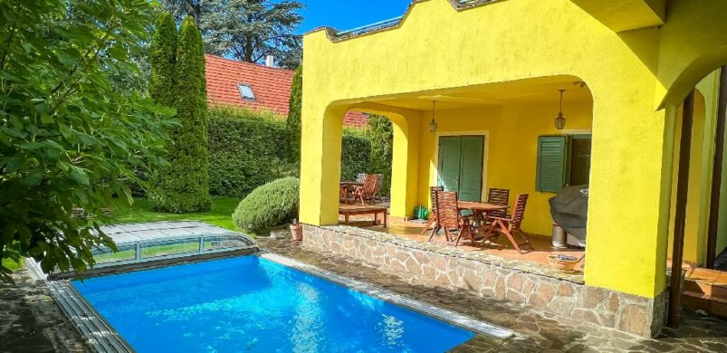 Sárga álomház a Levendulavidék szomszédságában: nagyon kéne!