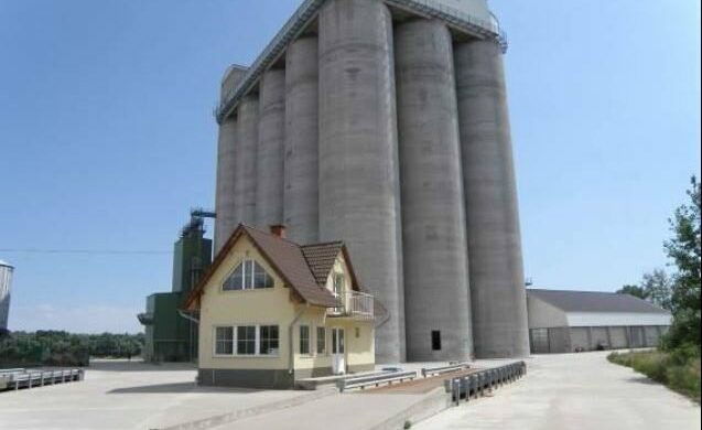 Az ingatlanpiacon minden van: egy 636 milliós ajánlat Fadd területén