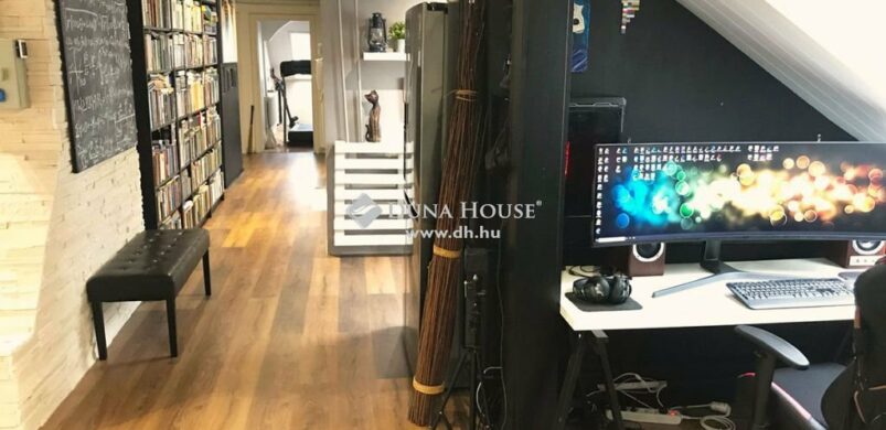 Eladó egy Agymenők rajongókat tuti vonzó lakás Veszprém Egyetemváros legszebb részén!