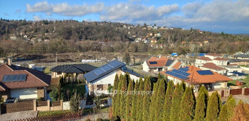 Lubickolás a jóban Miskolctapolcán, egy negyed milliárdos házban…