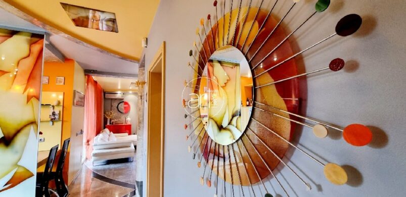 Marostői színkavalkád egy 142,9 milliós ikerházban!