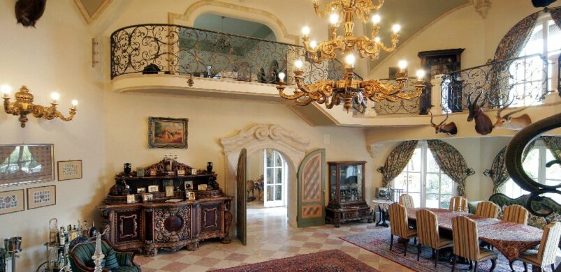 Ebbe a Csalitos utcába bemennénk: egy 800 milliós villa Sukorón!