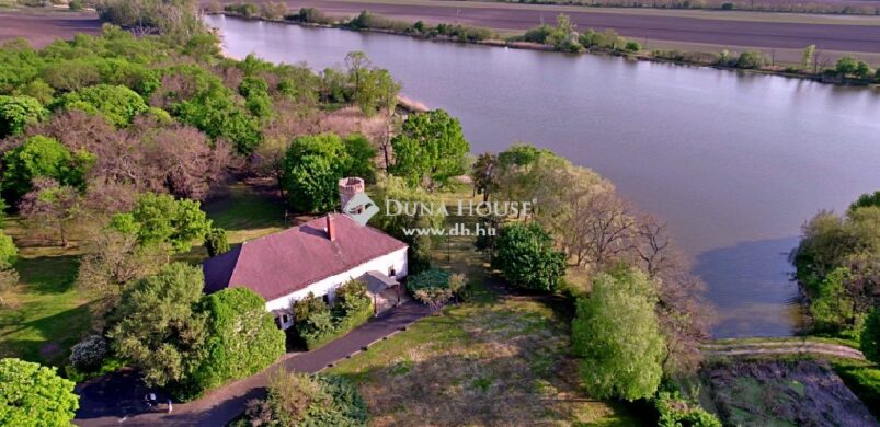 Legalább két éve eladó a nagyigmándi Ghyczy-kastély!